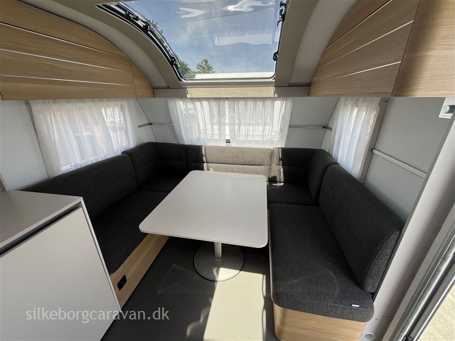 Adria Adora 593 UK